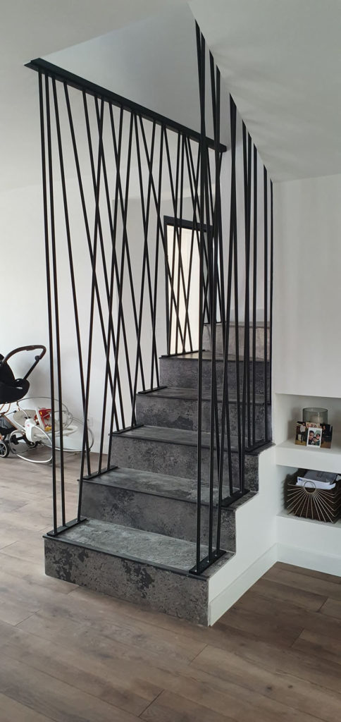 Garde-corps verticale fer et tendance